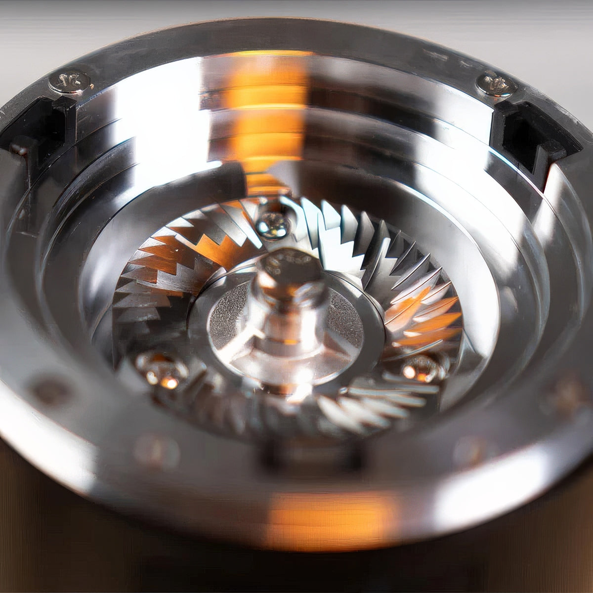 DF54 Grinder